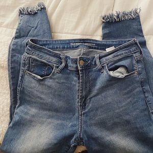 Frayed Jeans 👖